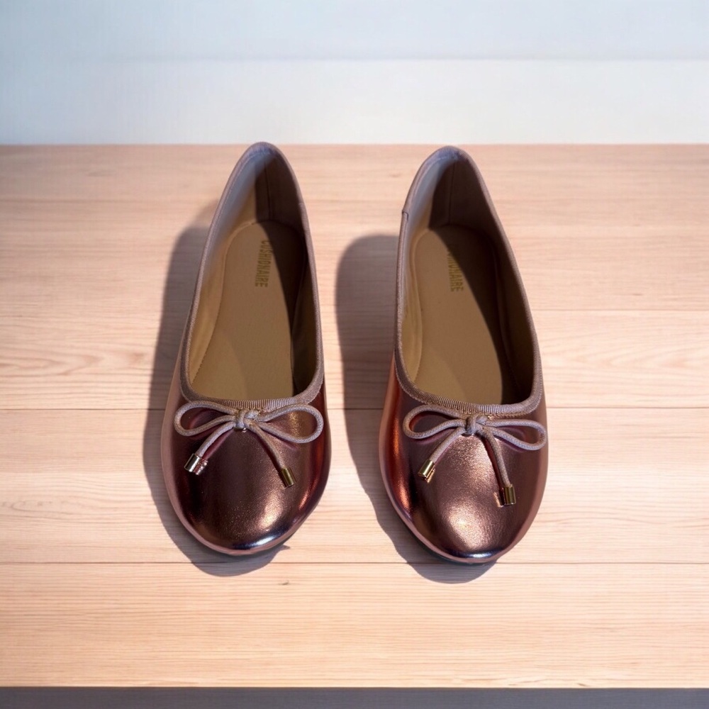 Cushionaire Pink Metallic ballet flats with bow accent. Balletcore, Fairycore.